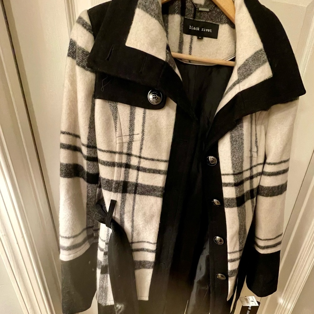 Black Rivet Women's Checkered Trench Coat